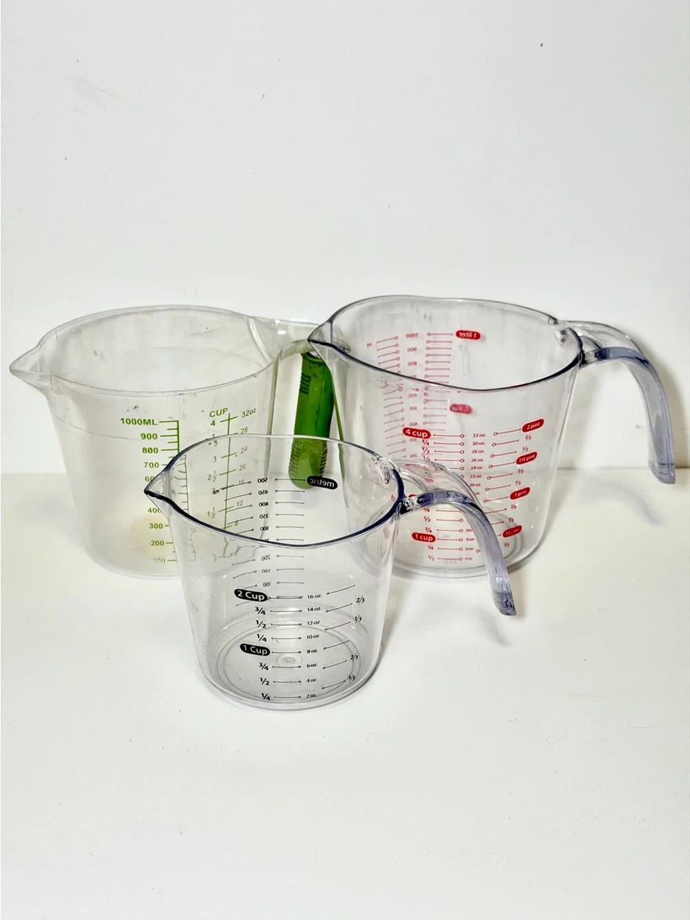 Set of 3 Clear Plastic Measuring Cups set